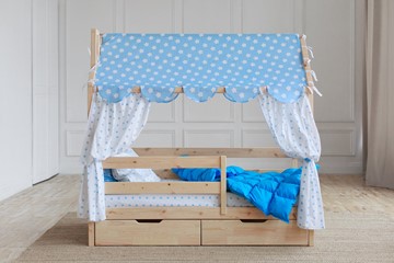 Кровать детская Домик с ящиками, без покраски в Шадринске