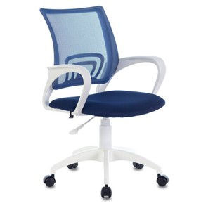 Компьютерное кресло Brabix Fly MG-396W (с подлокотниками, пластик белый, сетка, темно-синее) 532399 в Шадринске